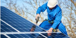 Installation Maintenance Panneaux Solaires Photovoltaïques à Guizerix